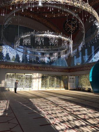 Şakirin, een ‘vrouwelijke’ design moskee